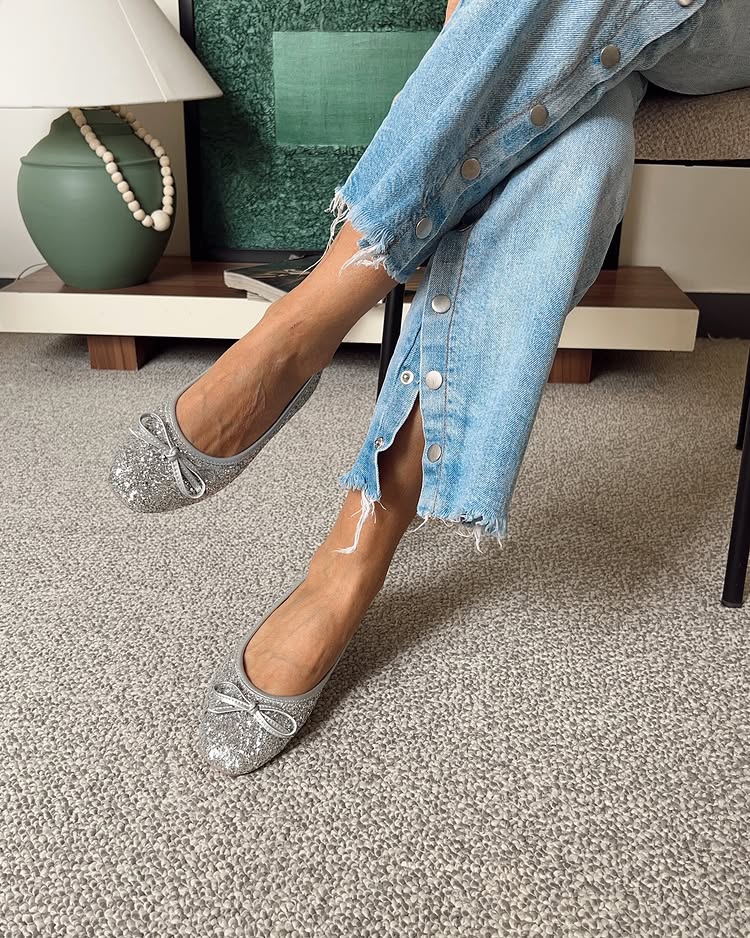 Bowknot Glitter Flat Shoes