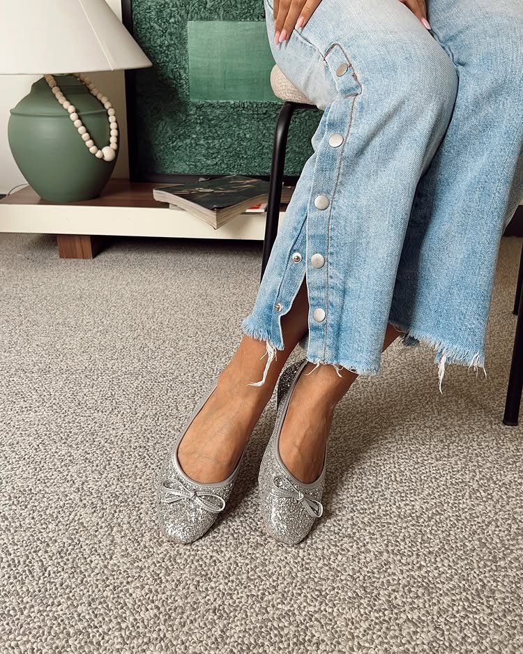 Bowknot Glitter Flat Shoes