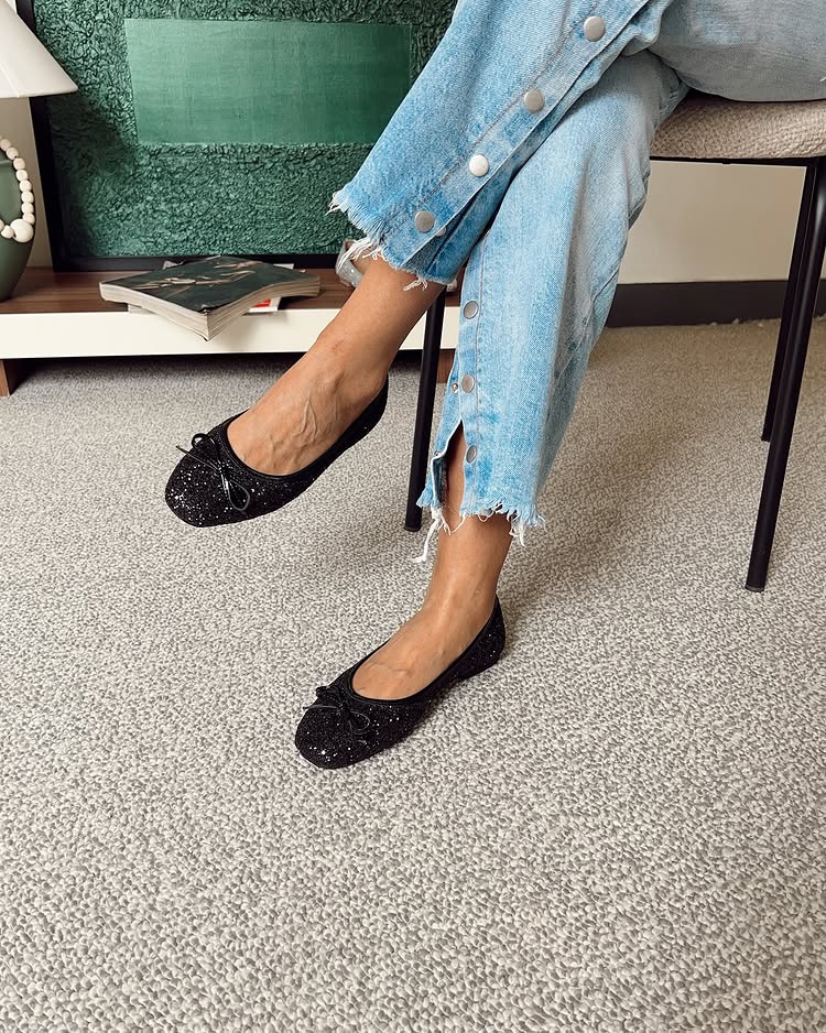 Bowknot Glitter Flat Shoes