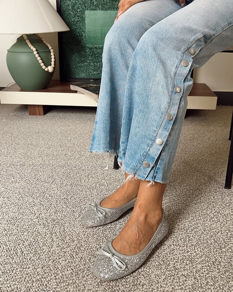 Bowknot Glitter Flat Shoes