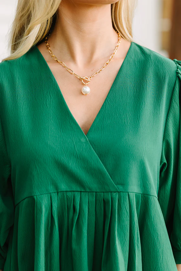 Living For The Classics Gold Pearl Necklace