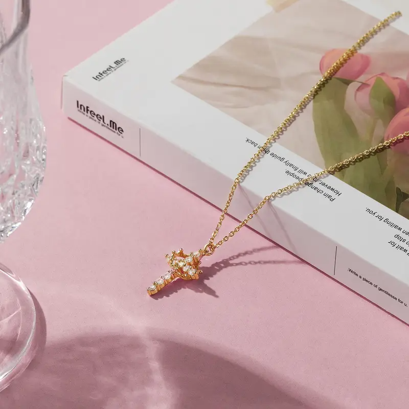 Crown Cross Necklace for Daily Party Clothing