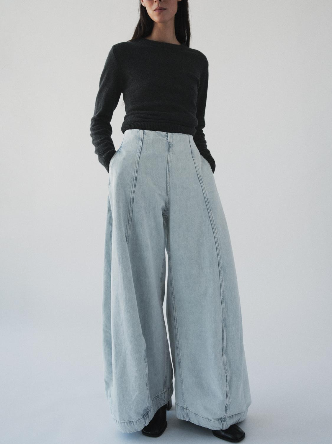 High-Waisted Balloon-Leg Denim Pants