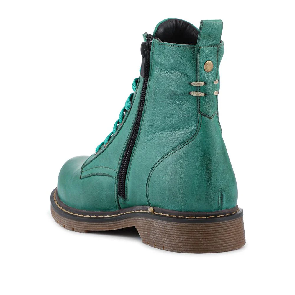 Wide-Fit Leather Zip-Up Boots