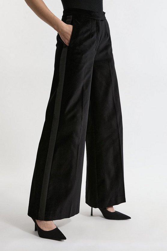 Velvet Grosgrain Detail Slim Fit Suit