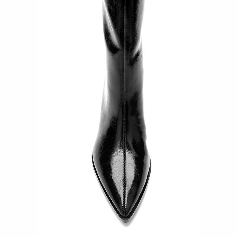 Fall and Winter Black Pointed Toe Boots