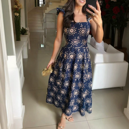 Halter Printed Waist-slimming Dress