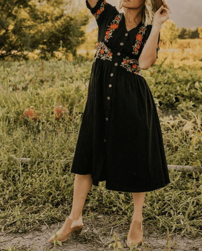 Embroidered Lace Short Sleeve Dress