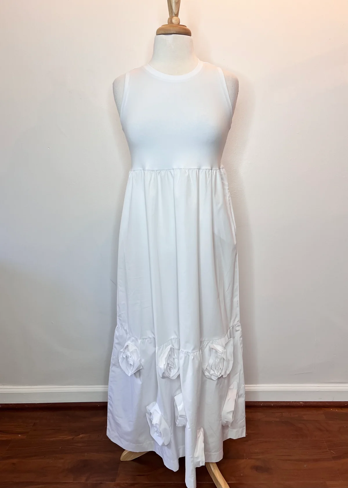 Roses  Sleeveless Dress - 2 Colors